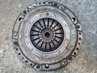 bontott VW GOLF VII Kuplung Szett Lendkerékkel