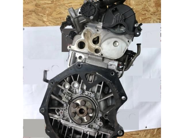 bontott VW GOLF VII Motor (Fűzött blokk hengerfejjel)