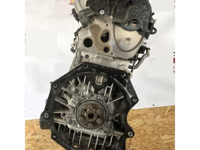 bontott VW GOLF VII Motor (Fűzött blokk hengerfejjel)