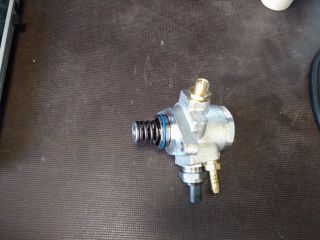 bontott VW GOLF VII Nagynyomású Szivattyú