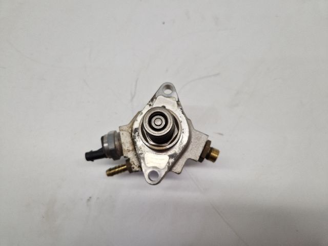 bontott VW GOLF VII Nagynyomású Szivattyú