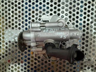 bontott VW GOLF VII Olajszivattyú