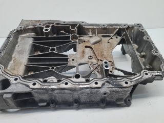 bontott VW GOLF VII Olajteknő