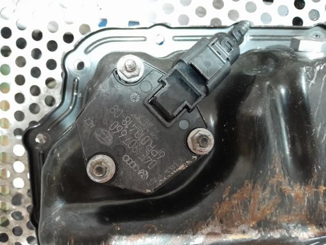 bontott VW GOLF VII Olajteknő