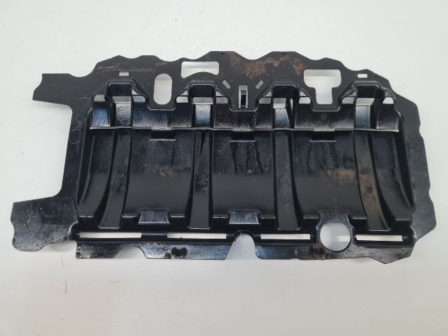 bontott VW GOLF VII Olajteknő