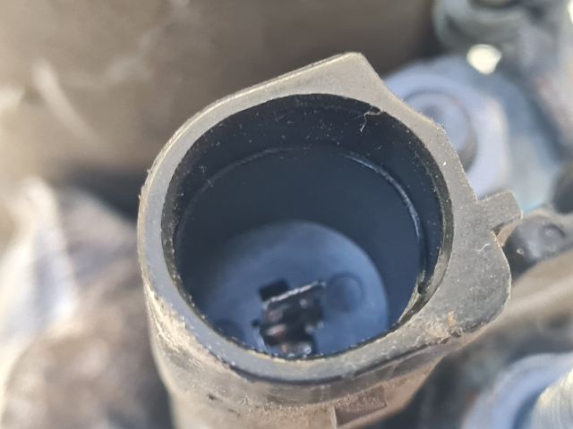 bontott VW GOLF VII Önindító