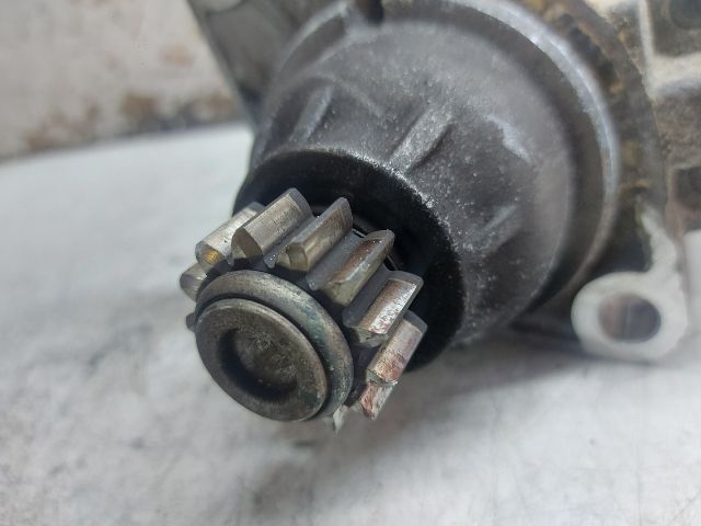 bontott VW GOLF VII Önindító