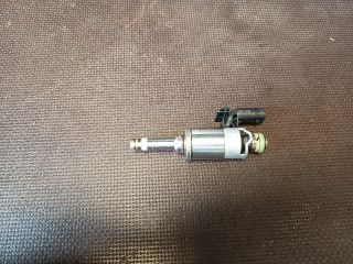 bontott VW GOLF VII Porlasztó (1 db)