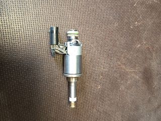 bontott VW GOLF VII Porlasztó (1 db)