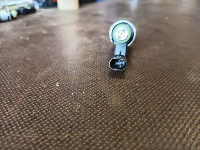 bontott VW GOLF VII Porlasztó (1 db)