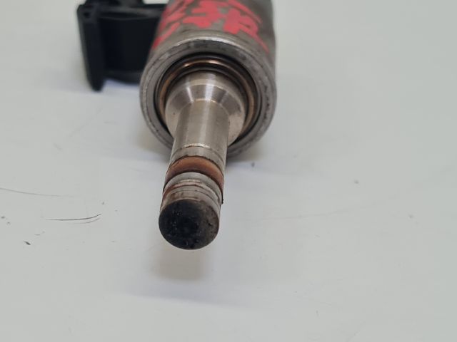 bontott VW GOLF VII Porlasztó (1 db)