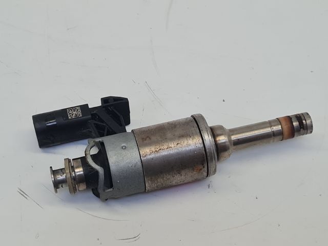 bontott VW GOLF VII Porlasztó (1 db)