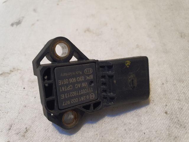 bontott VW GOLF VII Szívócső Nyomásérzékelő