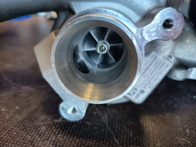 bontott VW GOLF VII Turbó