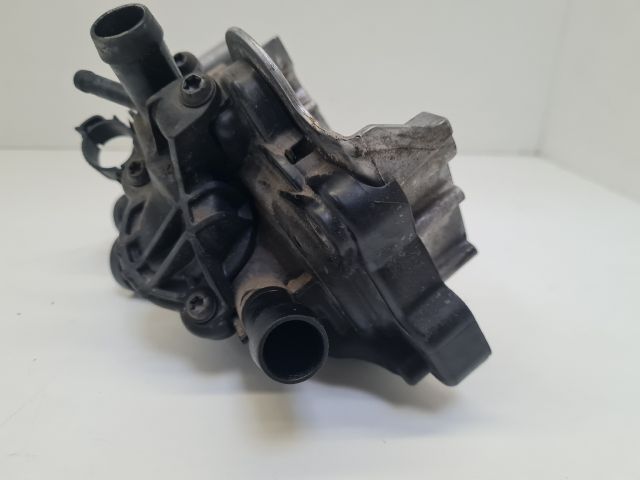 bontott VW GOLF VII Vízpumpa