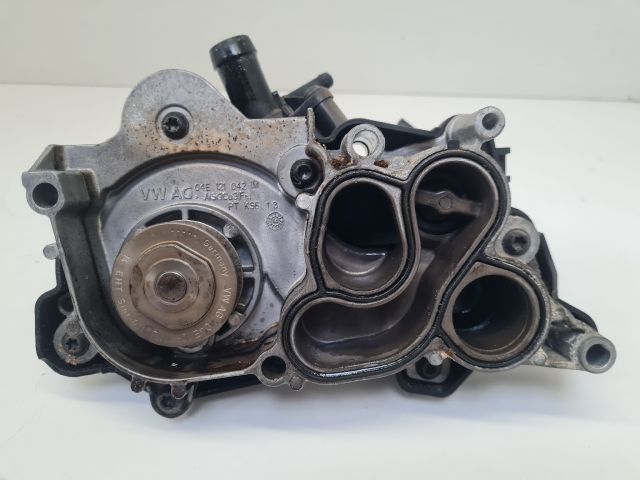 bontott VW GOLF VII Vízpumpa