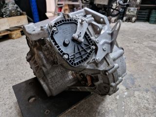 bontott VW GOLF VII Automata Váltó