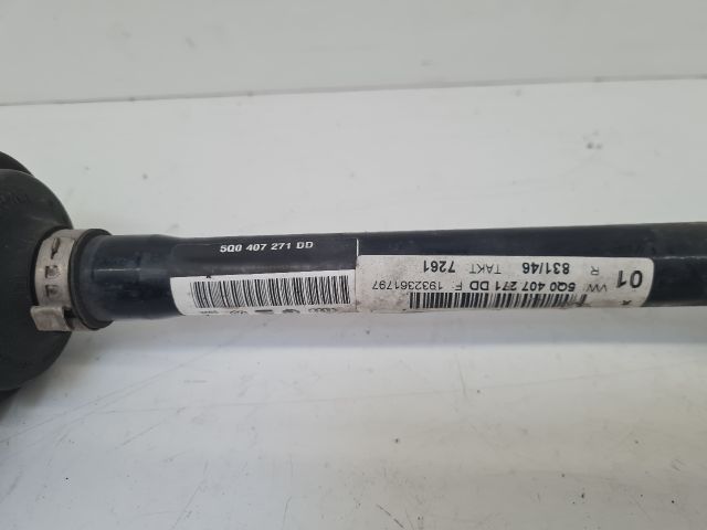 bontott VW GOLF VII Bal Féltengely