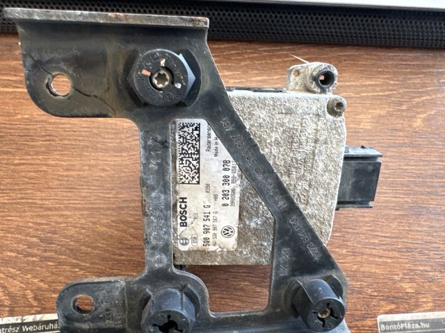 bontott VW GOLF VII Distronic Vezérlő Panel