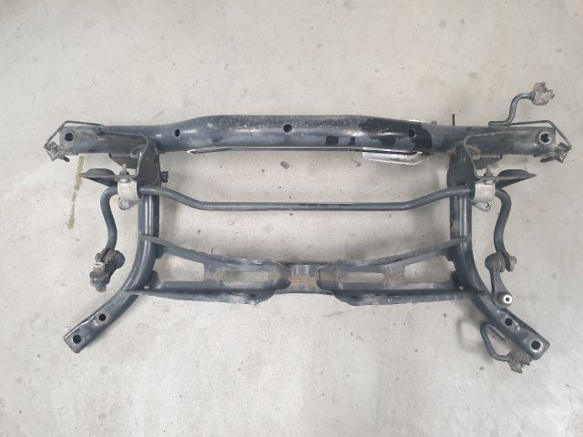 bontott VW GOLF VII Hátsó Bölcső