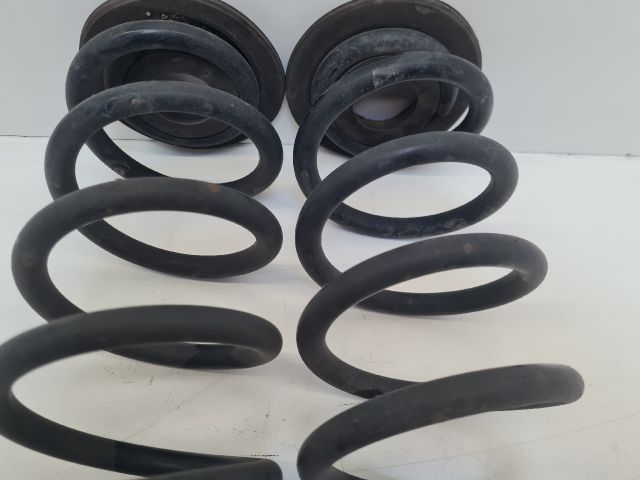 bontott VW GOLF VII Hátsó Rugó Pár