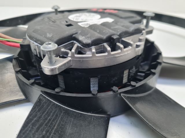 bontott VW GOLF VII Hűtőventilátor