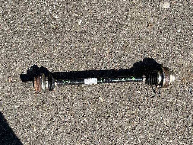 bontott VW GOLF VII Jobb Féltengely