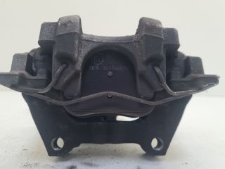 bontott VW GOLF VII Jobb hátsó Féknyereg Munkahengerrel