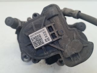 bontott VW GOLF VII Jobb hátsó Féknyereg Munkahengerrel