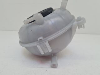 bontott VW GOLF VII Kiegyenlítő Tartály