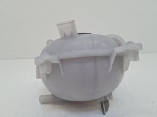 bontott VW GOLF VII Kiegyenlítő Tartály