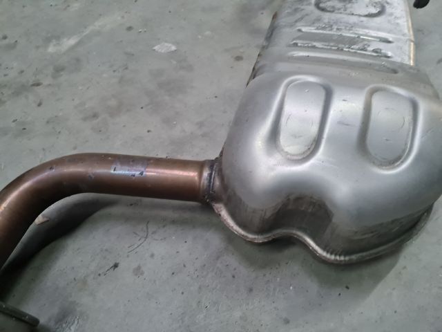 bontott VW GOLF VII Középső Kipufogó Dob