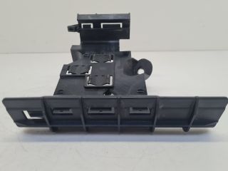 bontott VW GOLF VII Motorvezérlő Tartó