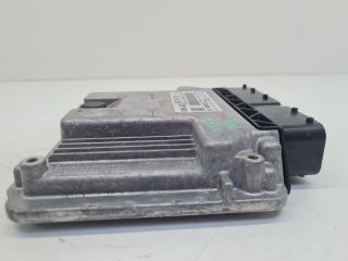 bontott VW GOLF VII Motorvezérlő