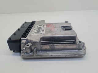 bontott VW GOLF VII Motorvezérlő