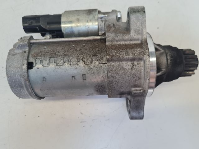 bontott VW GOLF VII Önindító