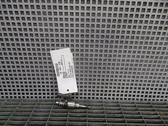 bontott VW GOLF VII Porlasztó (1 db)