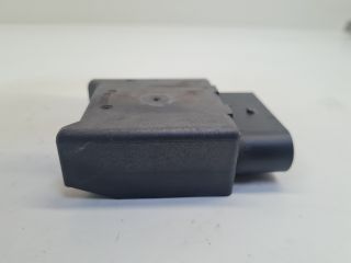 bontott VW GOLF VII Üzemanyag Szivattyú Relé