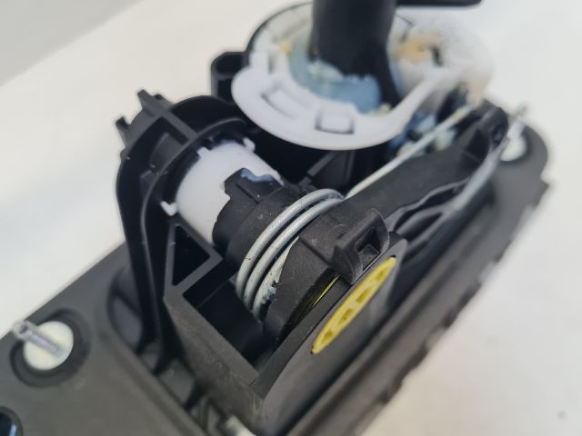 bontott VW GOLF VII Váltó Kulissza