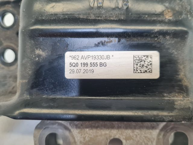 bontott VW GOLF VII Váltó Tartó Bak (Pozíciófüggetlen)