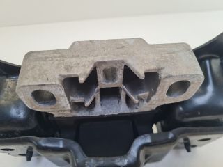 bontott VW GOLF VII Váltó Tartó Bak (Pozíciófüggetlen)