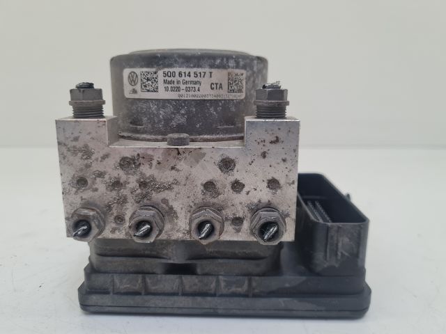 bontott VW GOLF VII ABS Kocka