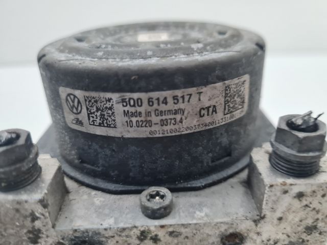 bontott VW GOLF VII ABS Kocka