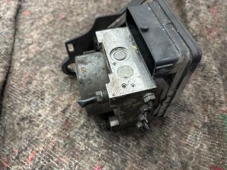 bontott VW GOLF VII ABS Kocka