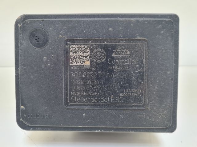 bontott VW GOLF VII ABS Kocka