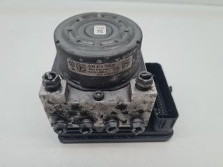 bontott VW GOLF VII ABS Kocka