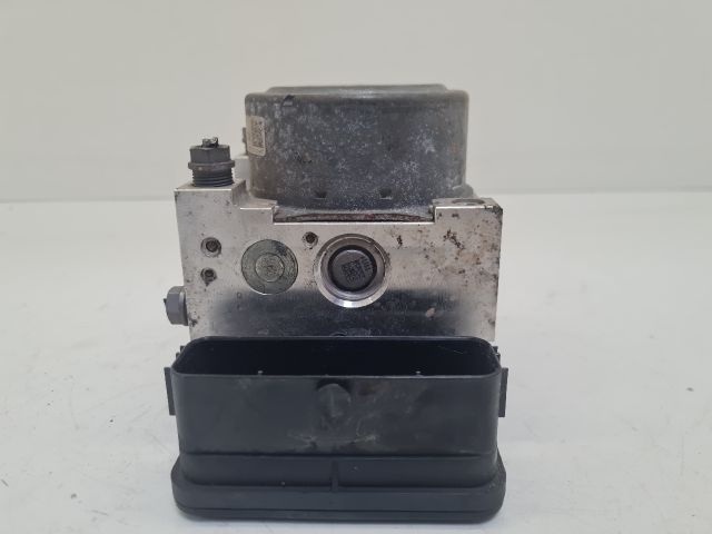 bontott VW GOLF VII ABS Kocka