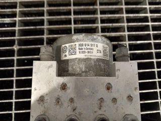 bontott VW GOLF VII ABS Kocka