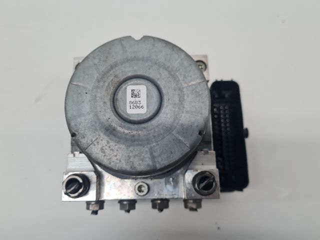 bontott VW GOLF VII ABS Kocka