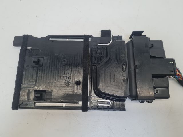 bontott VW GOLF VII Állítható Futómű Vezérlő Panel